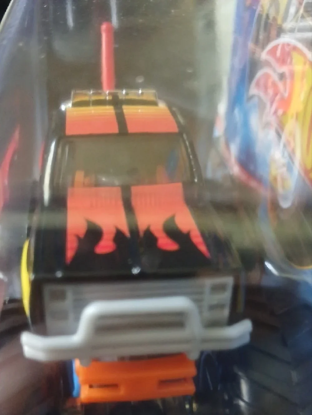 1983 Chevy Silverado Toy Truck - Hot Wheels 1/64